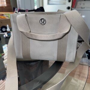 lululemon two tone canvas tote